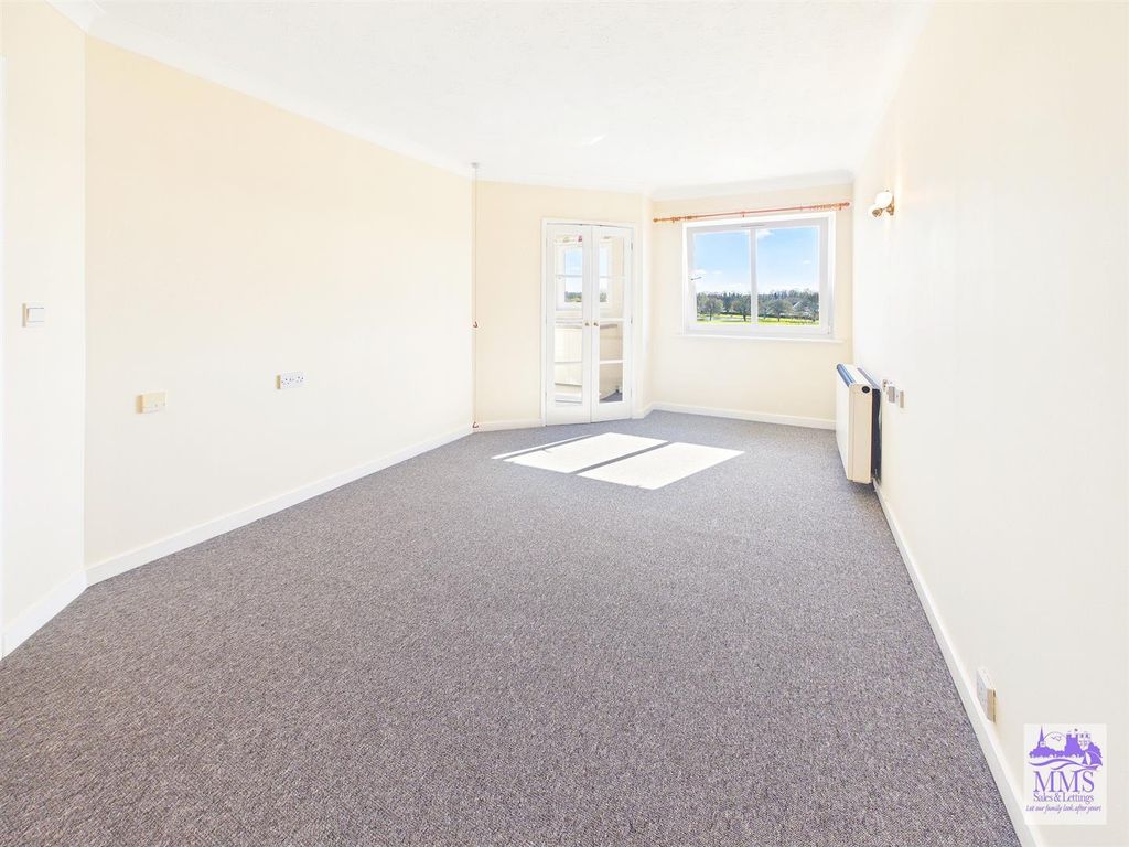 Property photo 3 of 12 Cam04098G0-Pr0185-Still006.Jpg