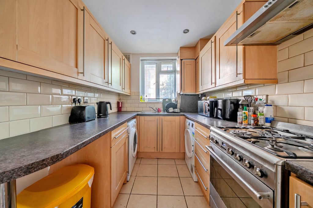 Property photo 3 of 9 Picture No. 56