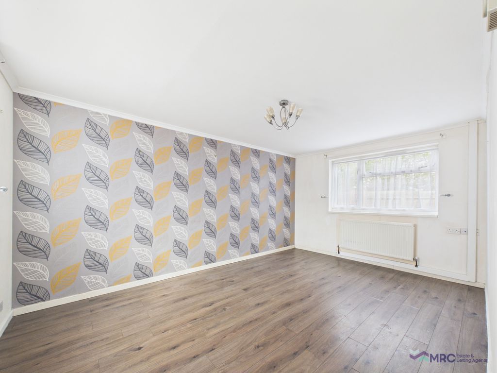 Property photo 3 of 12 Gallery