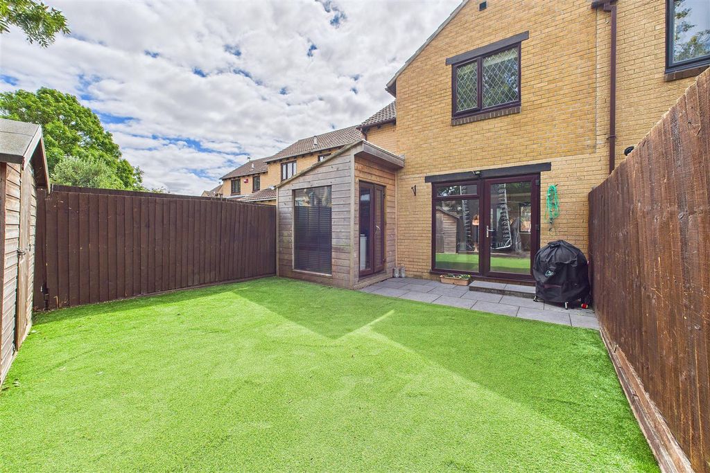 Property photo 3 of 16