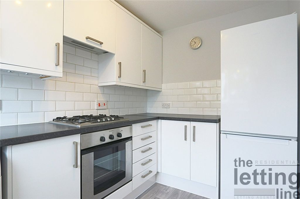 Property photo 1 of 8 Picture No. 11