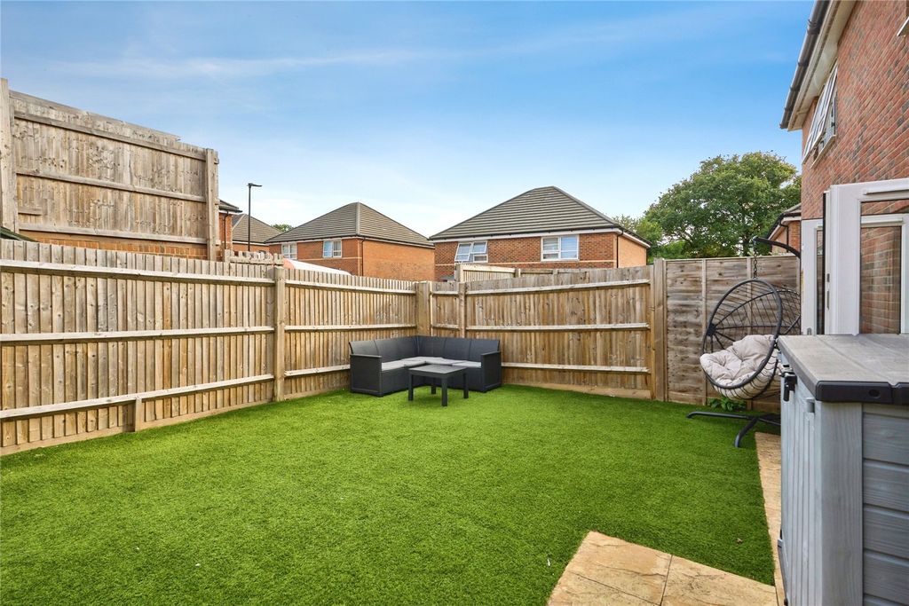 Property photo 3 of 10 Picture No. 04
