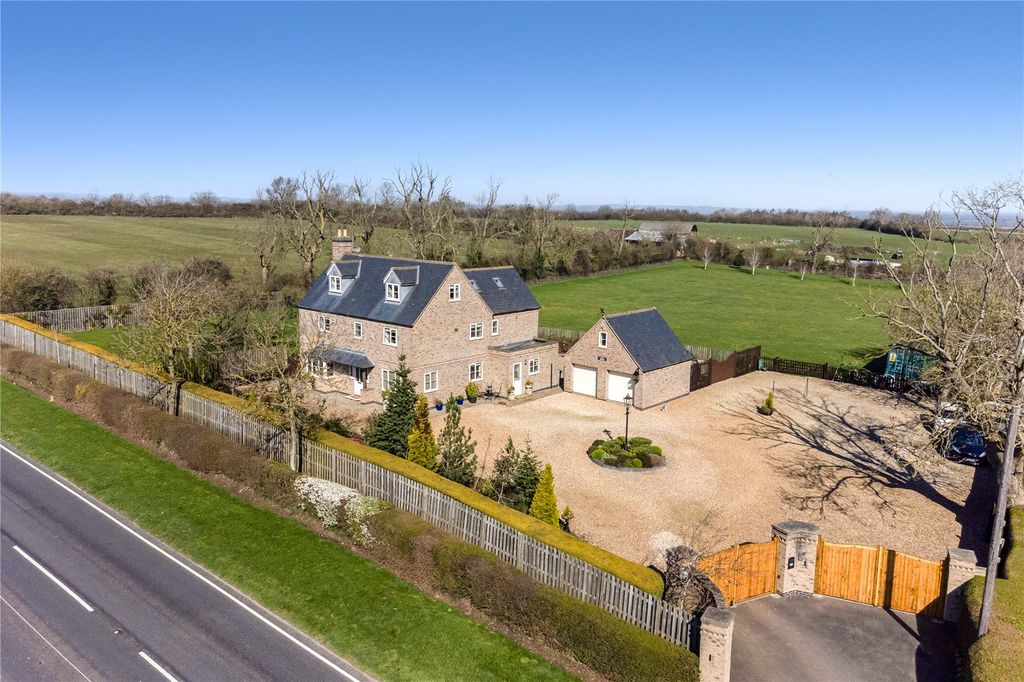 Property photo 1 of 26 Mount Pleasant Farm