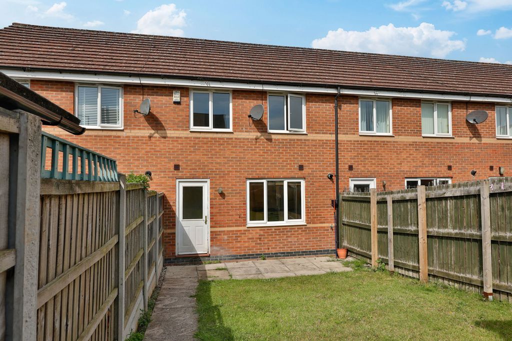 Property photo 3 of 15