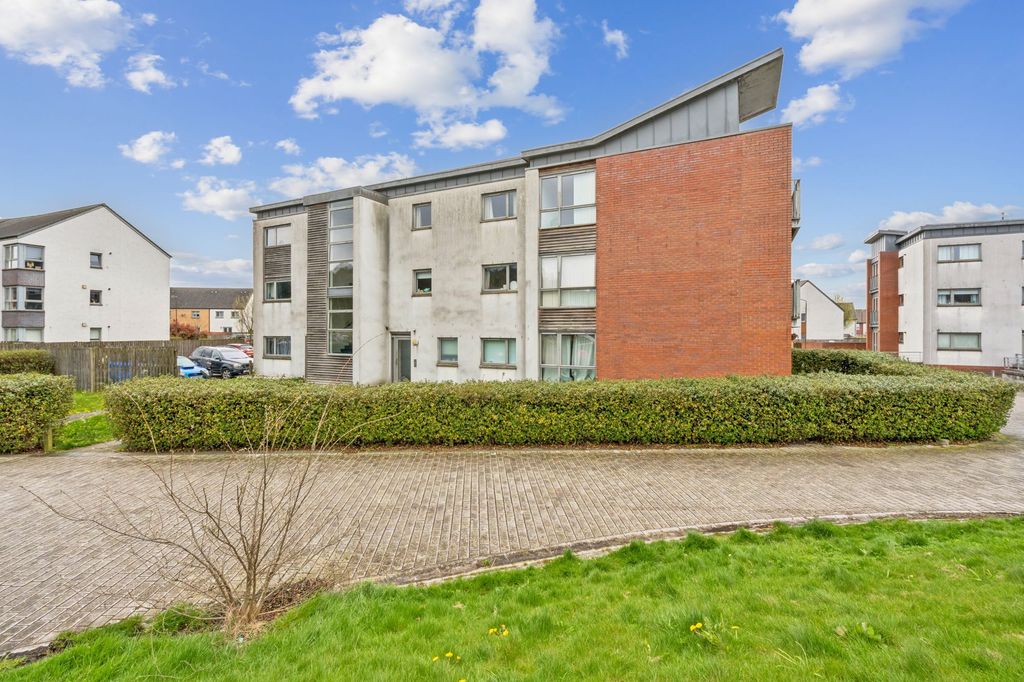 Additional image 15 of 2 bed flat for saleGlendevon Drive, Stirling FK8