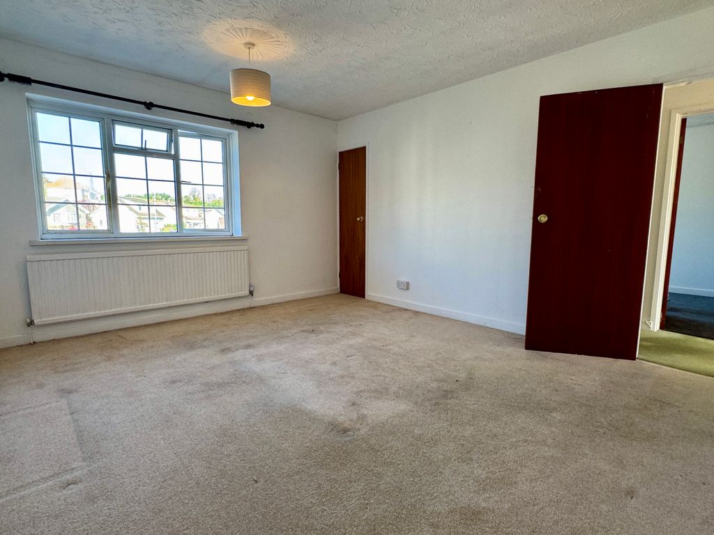 Additional image 12 of 3 bed property to rentCarmarthen SA31