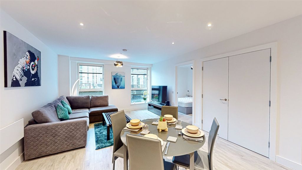 Property photo 1 of 13 Picture No. 02