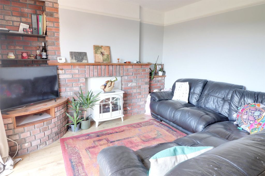 Property photo 3 of 10 Picture No. 03