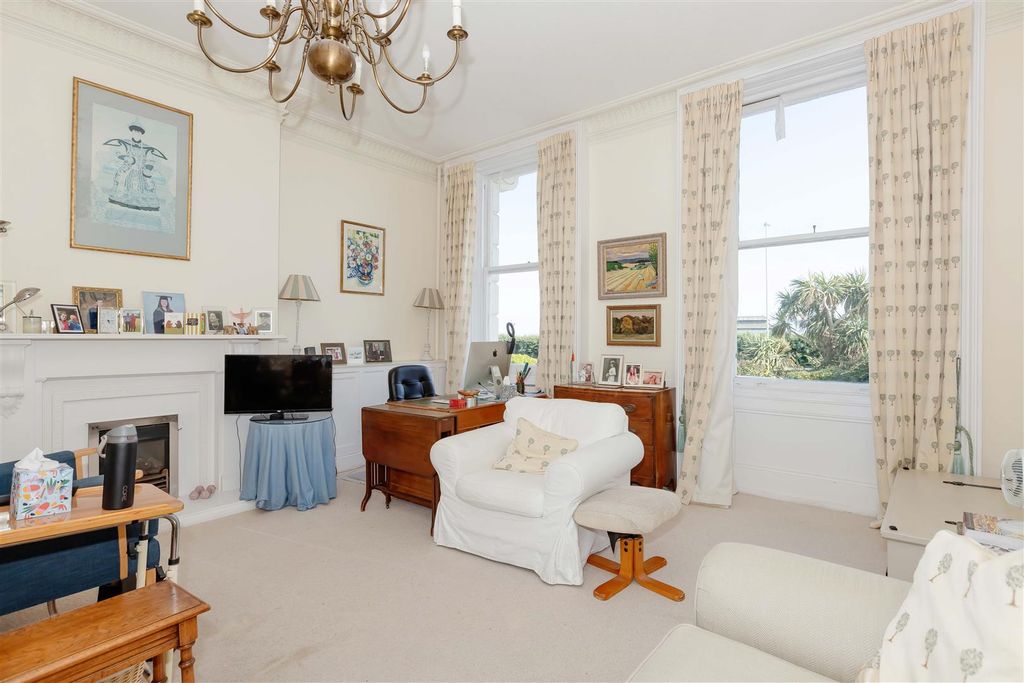 Property photo 2 of 12 Heene Terrace_1.Jpg