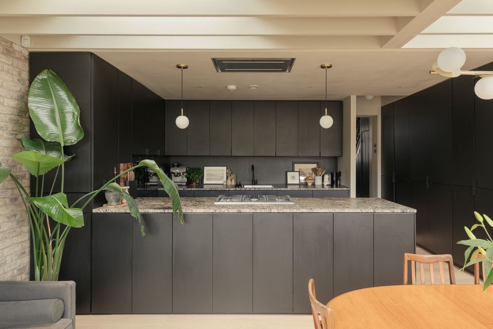 Property photo 3 of 45