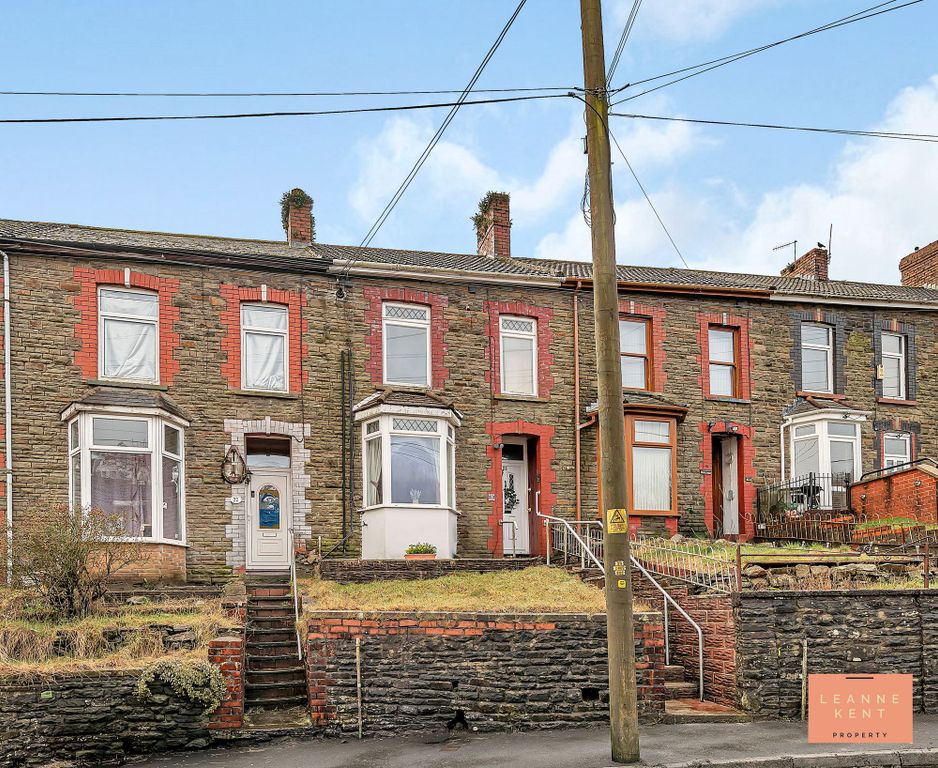 Property photo 1 of 33