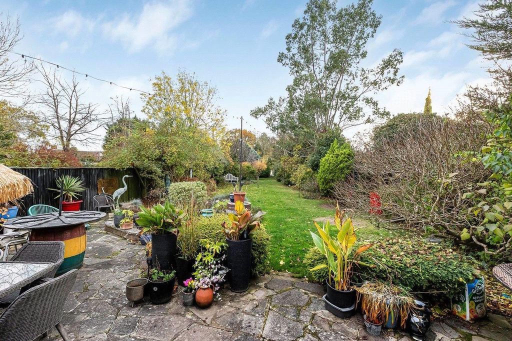 Property photo 2 of 27 Picture No. 26