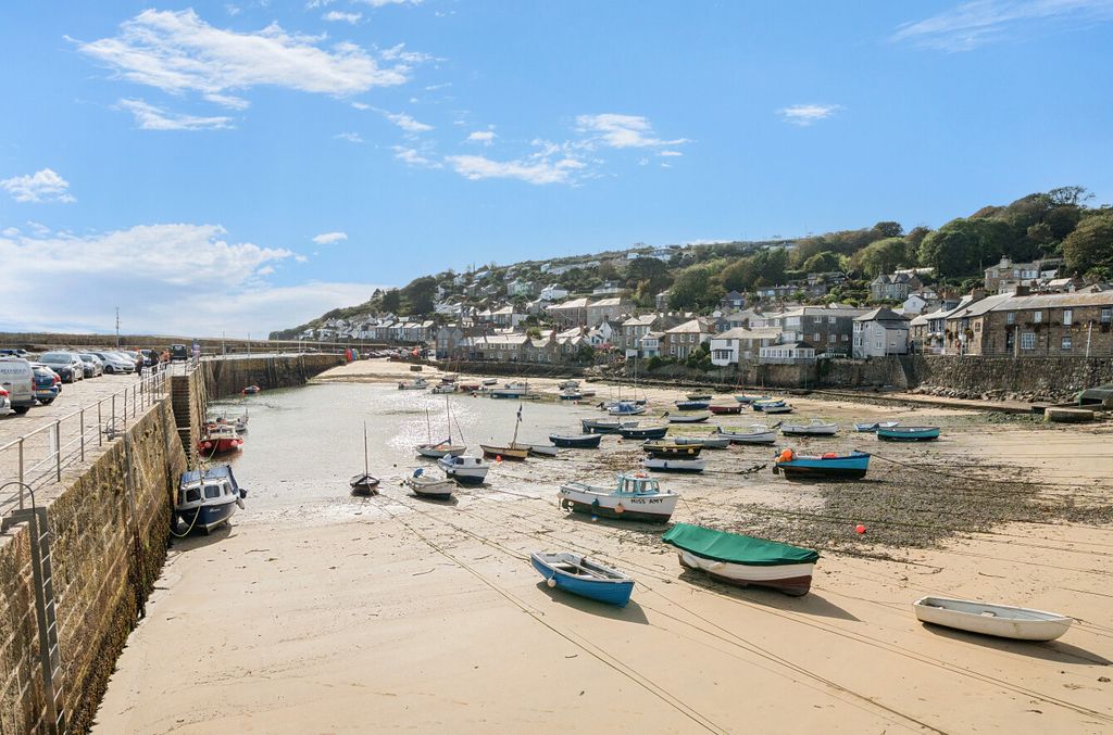 Property photo 2 of 23 1377312 (3).Jpg