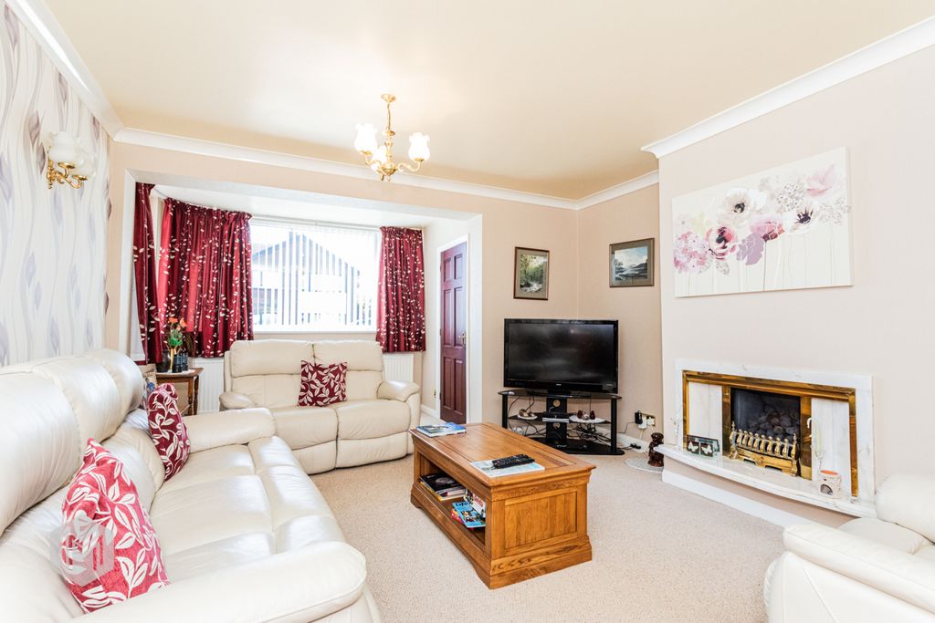 Property photo 3 of 22 Picture No. 03