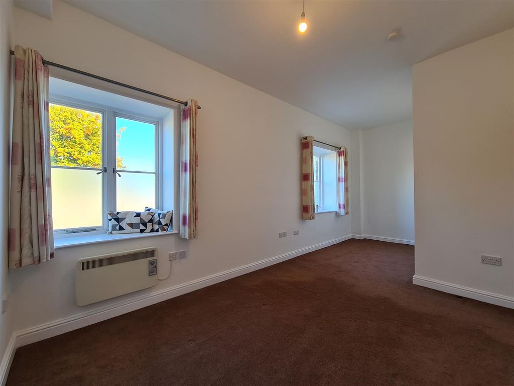 Property photo 3 of 5 20241011_112410.Jpg