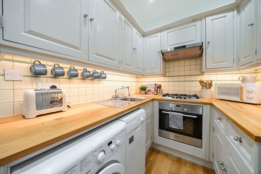 Property photo 3 of 20 Picture No. 03