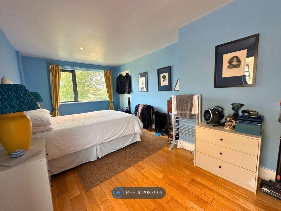 Property photo 3 of 8