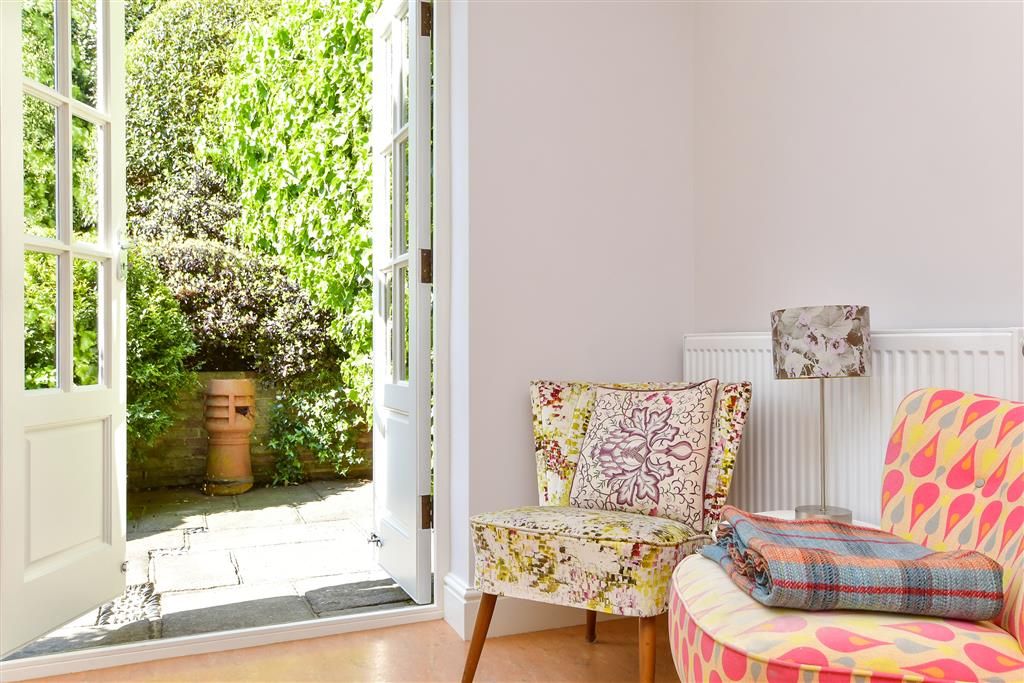 Property photo 1 of 12 Internal Lifestyle Photograph