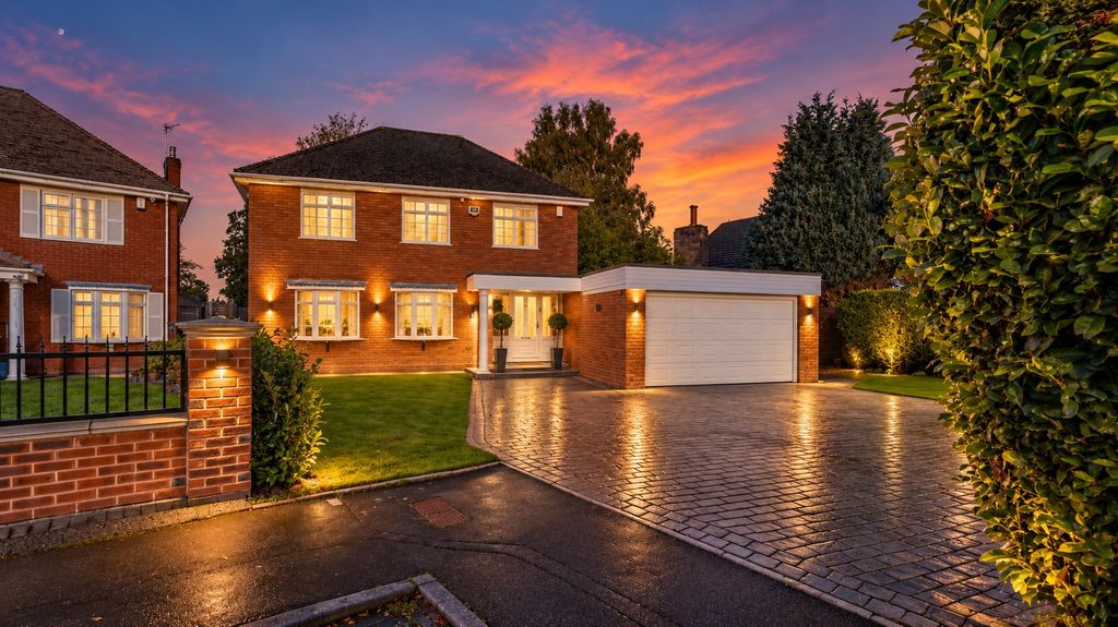 Property photo 1 of 49 5549324