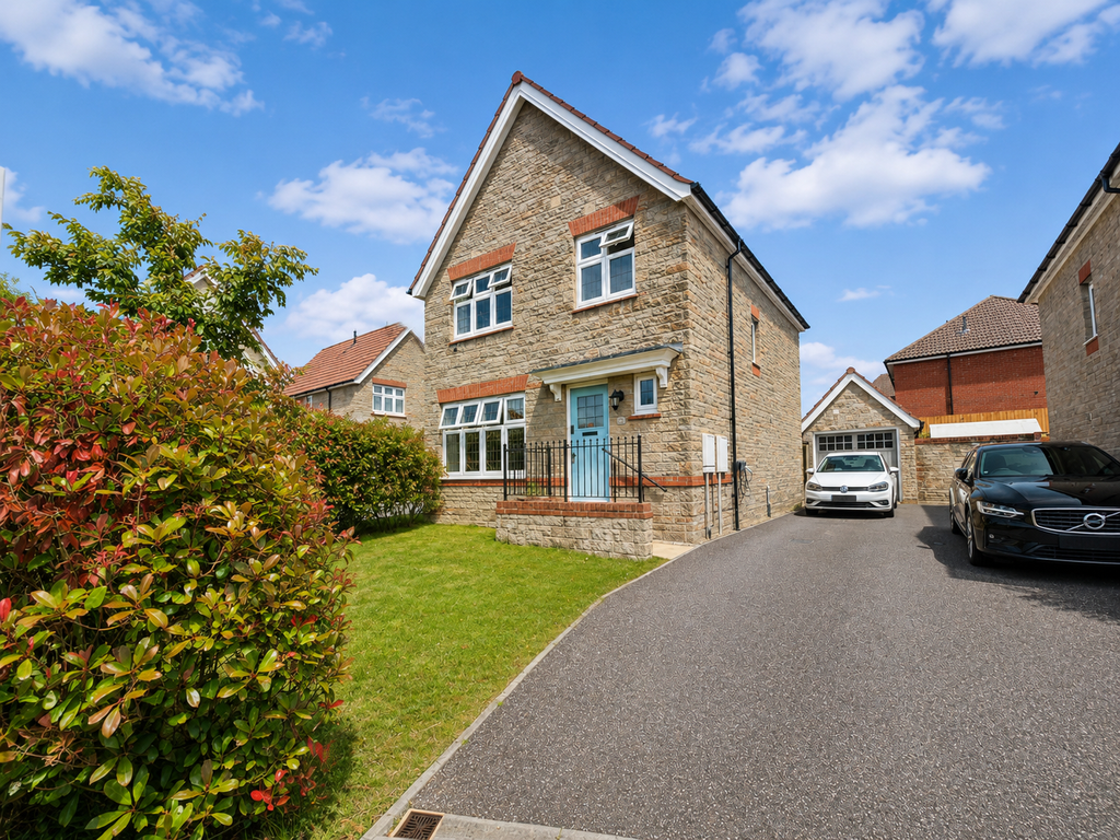 Property photo 1 of 23