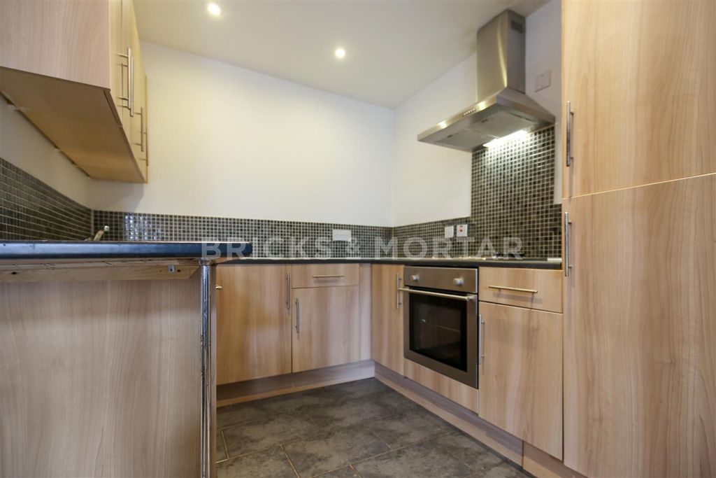 Property photo 2 of 10 Img_1696.Jpg