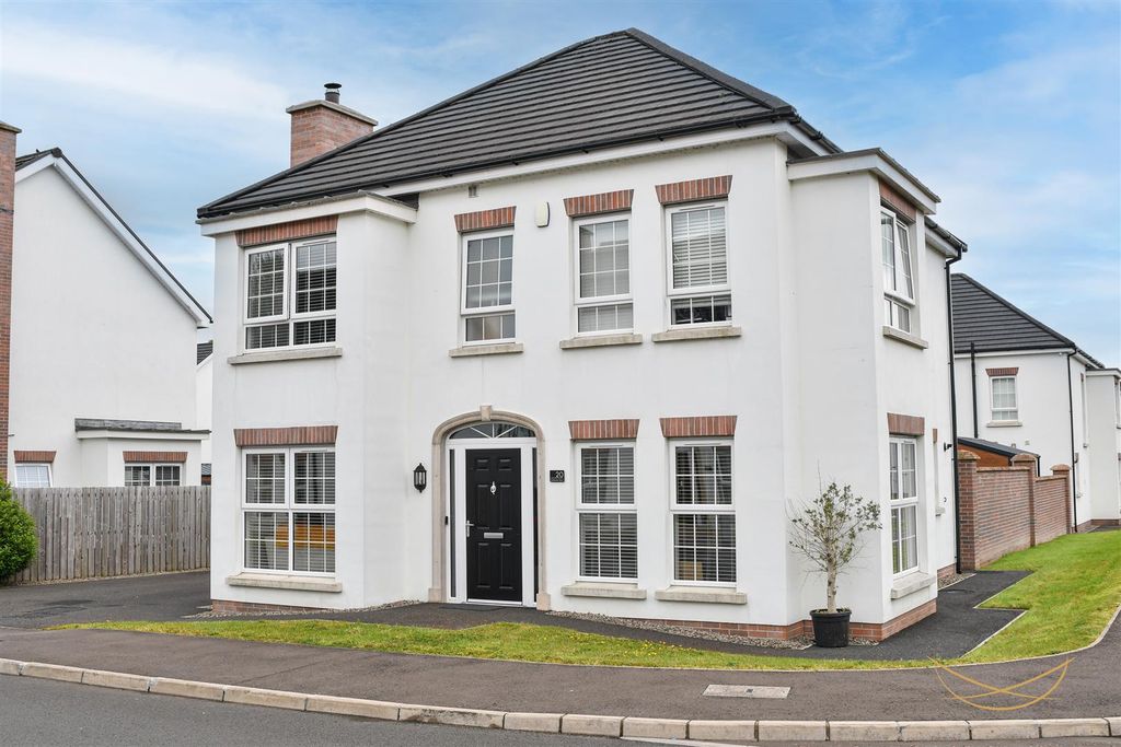 Property photo 3 of 41 Dhp-6.Jpg