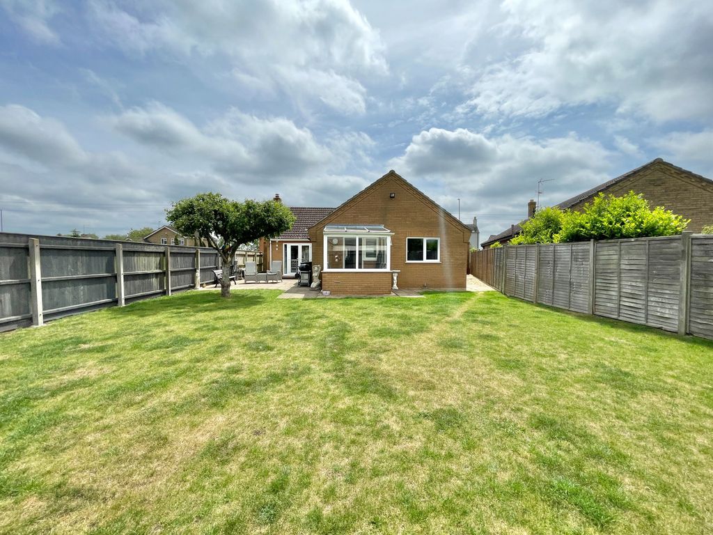 Property photo 1 of 34