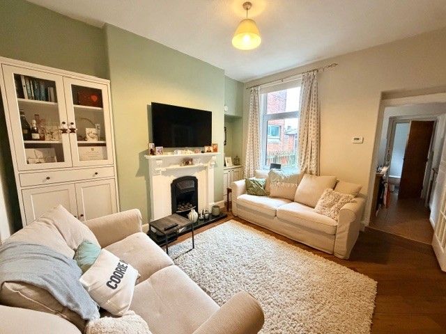 Property photo 3 of 10