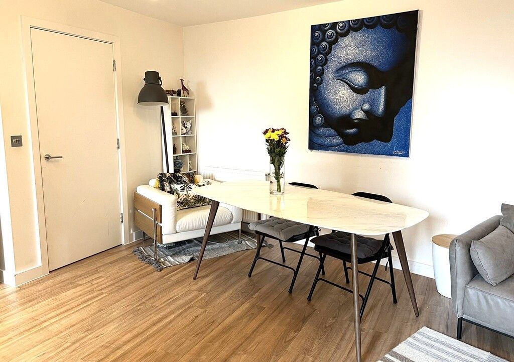 Property photo 2 of 10 Dining
