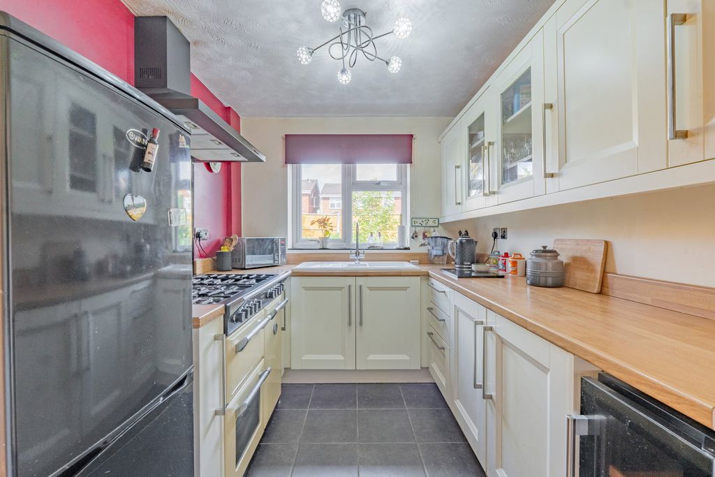 Additional image 7 of 3 bed detached house for saleOakhill Drive, Brierley Hill DY5