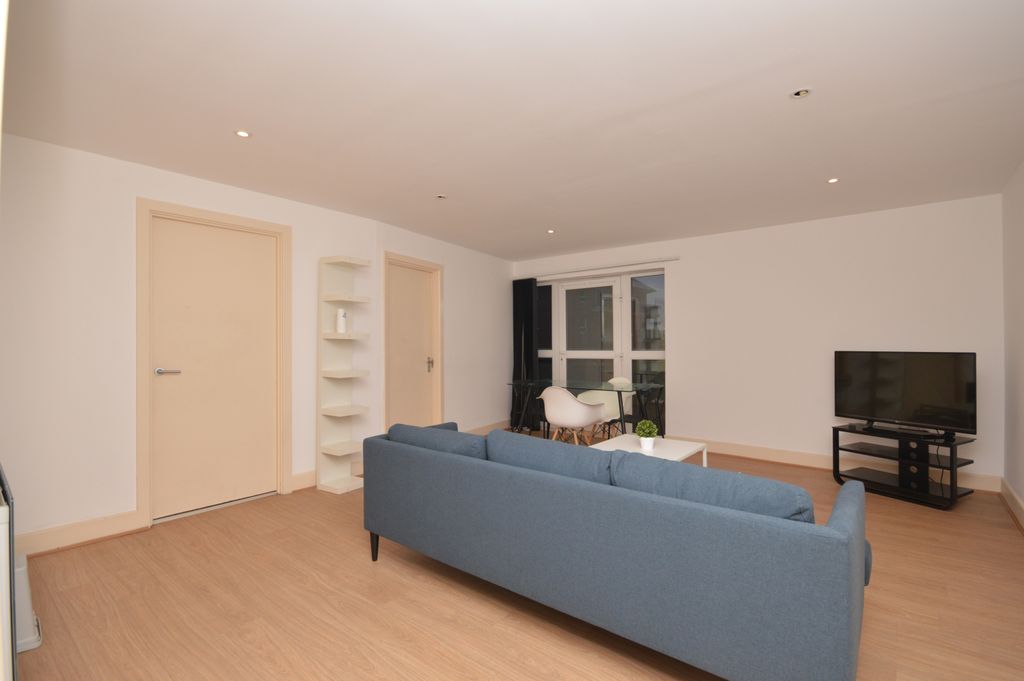 Property photo 3 of 14 Gallery