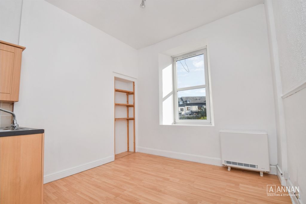 Property photo 2 of 8 Property Image 2