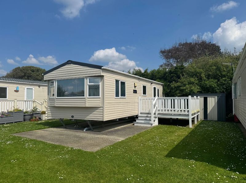 Property photo 2 of 7 Photo 2