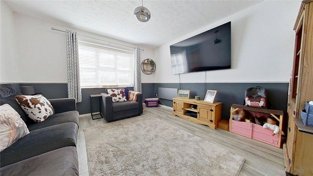 Property photo 2 of 10 Picture No. 06