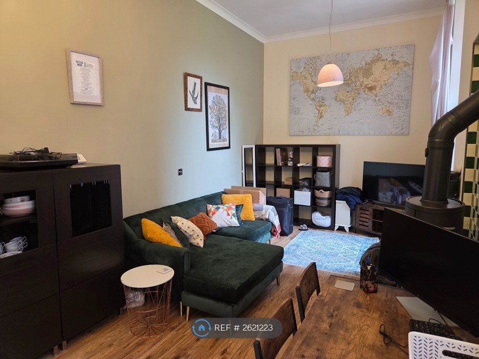Property photo 2 of 12