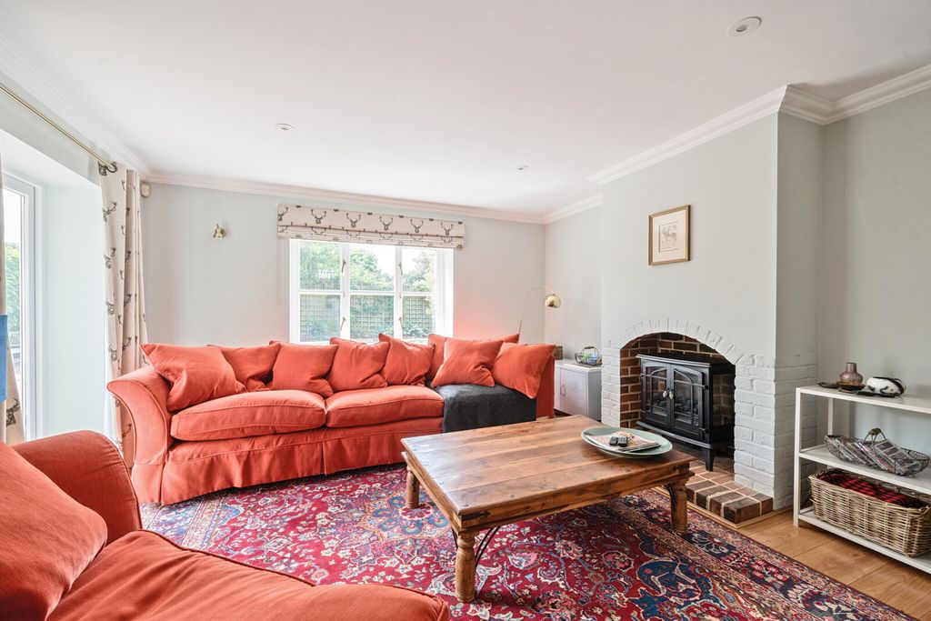 Property photo 3 of 12 Picture No. 27