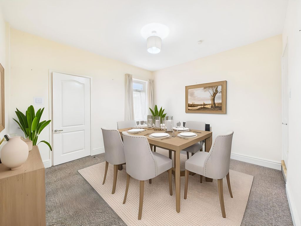 Property photo 3 of 16 Dining Room (Virtually Furnished)