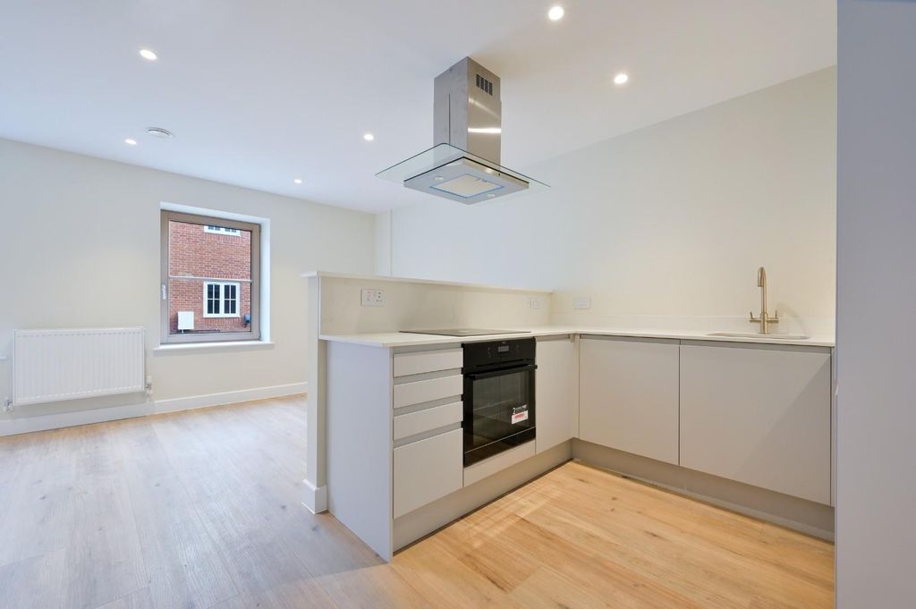 Property photo 2 of 15 Bluebird House