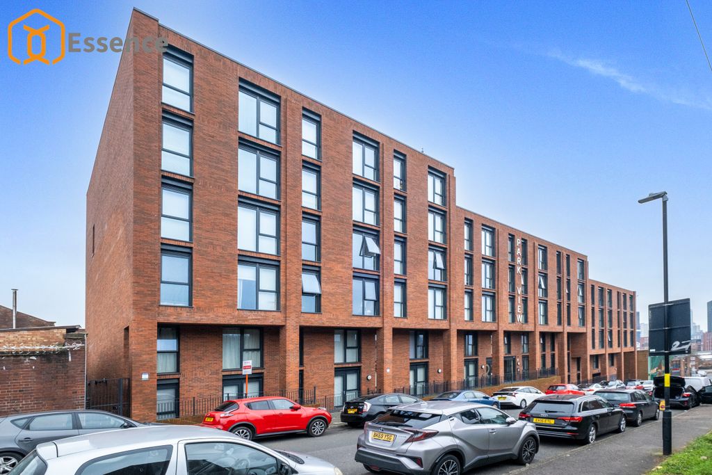 Property photo 1 of 19