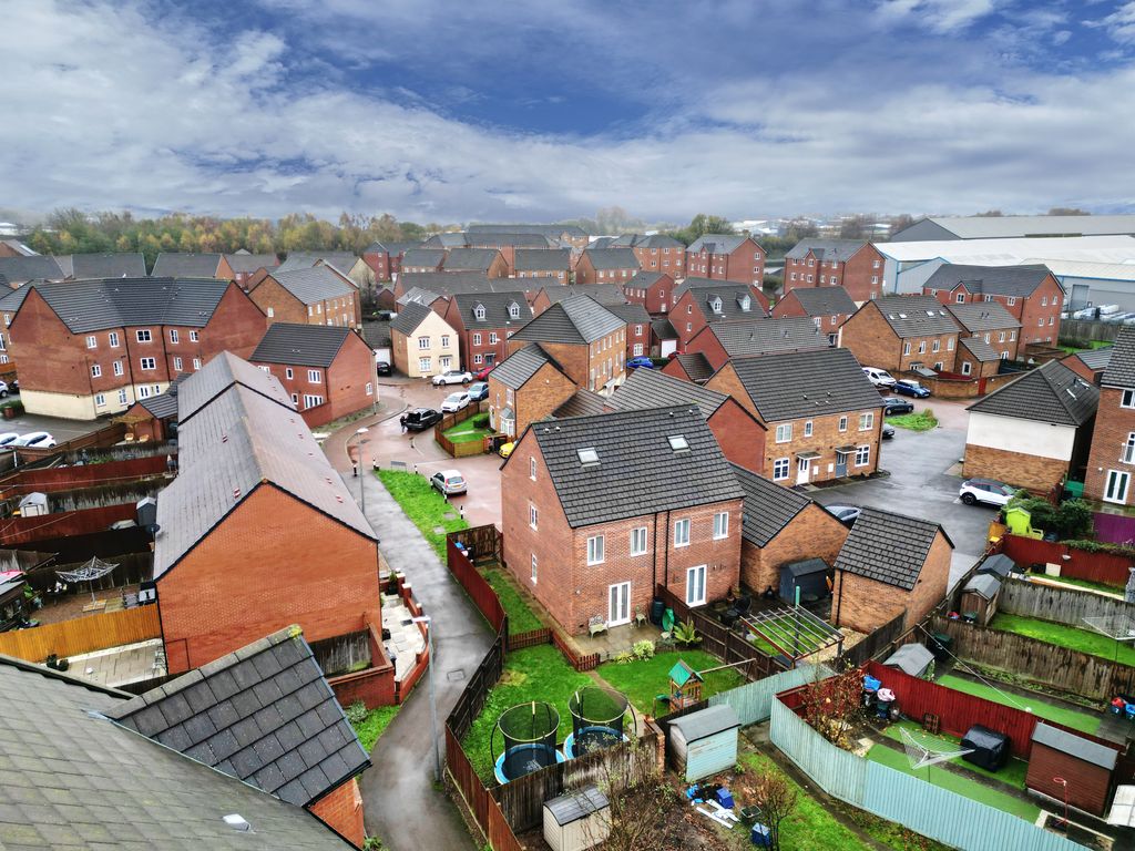 Property photo 2 of 29 Dji_0034