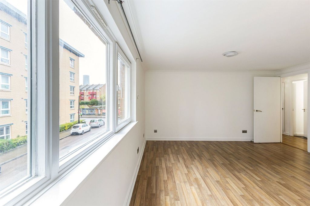 Property photo 3 of 20 Picture No. 08