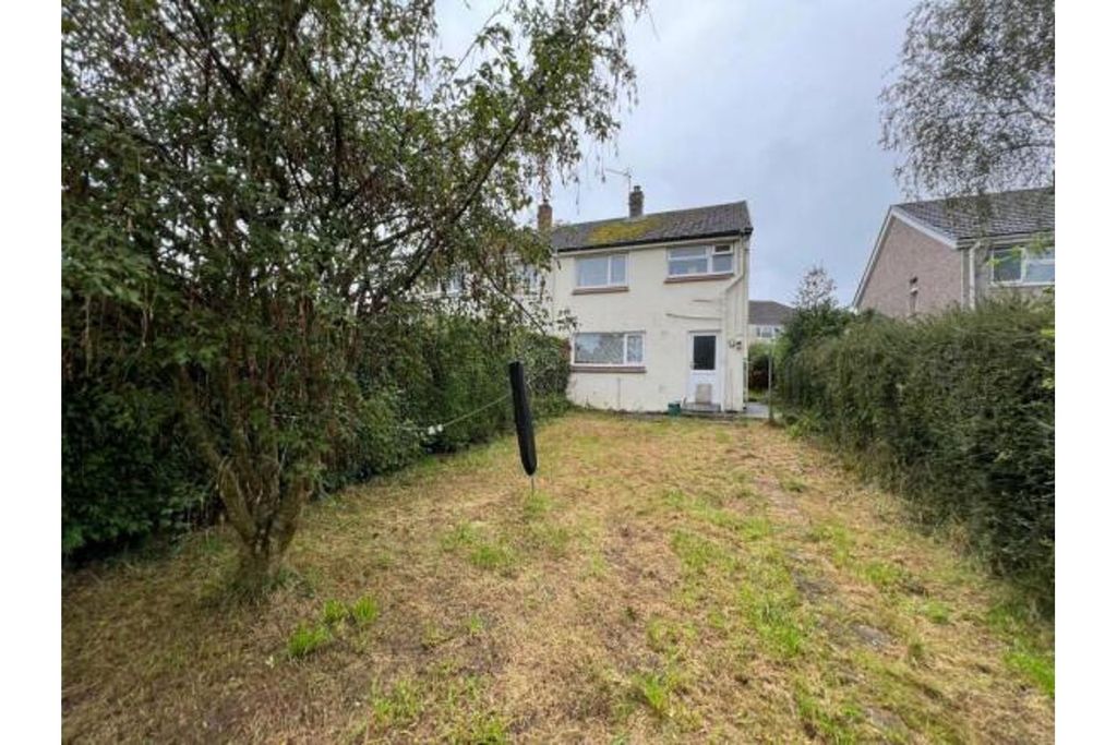 Property photo 3 of 4