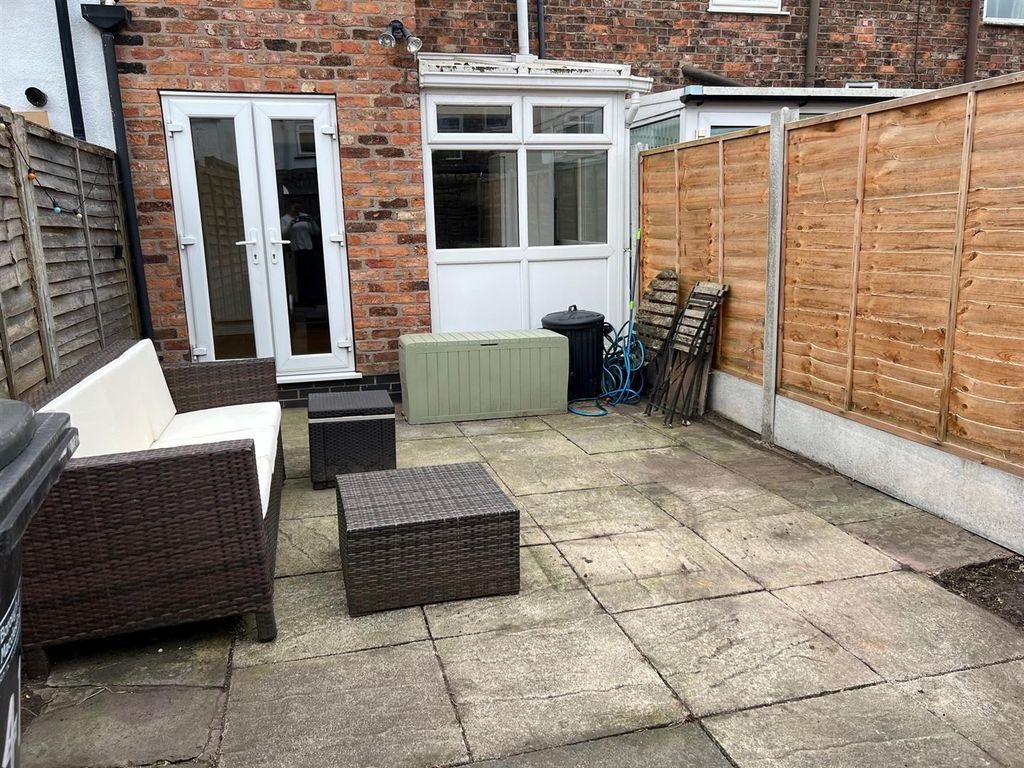 Property photo 3 of 11