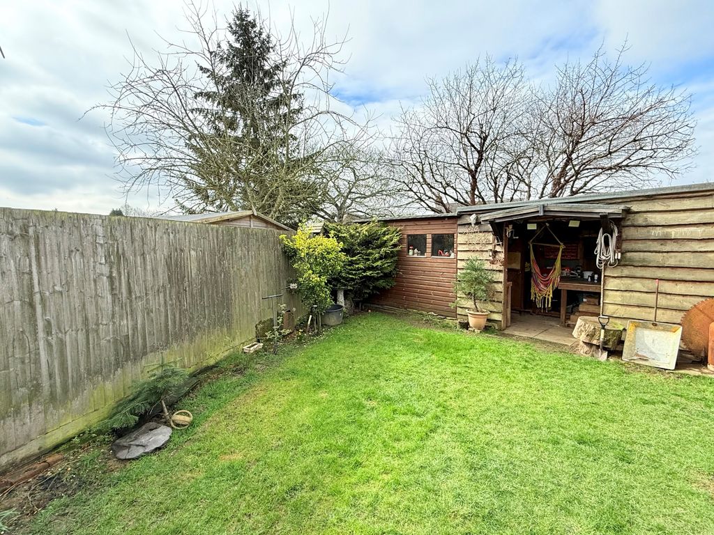 Property photo 3 of 20 Photo 6