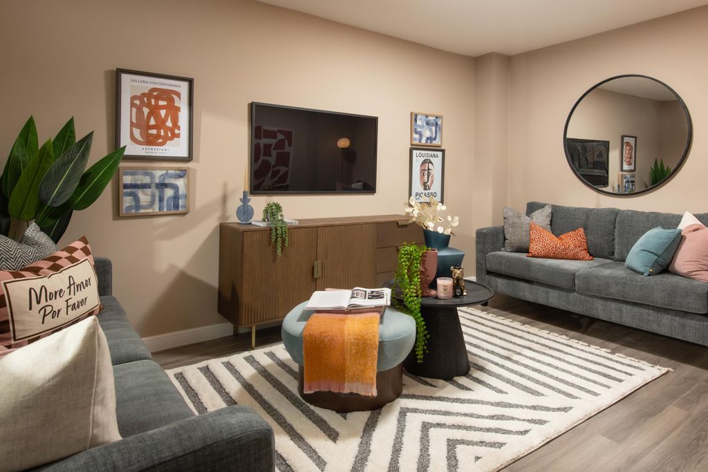 Property photo 3 of 21 Internal Photography