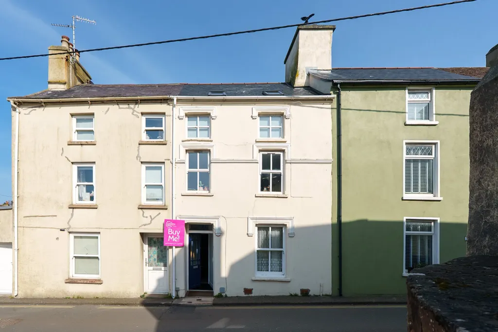 Property photo 1 of 15