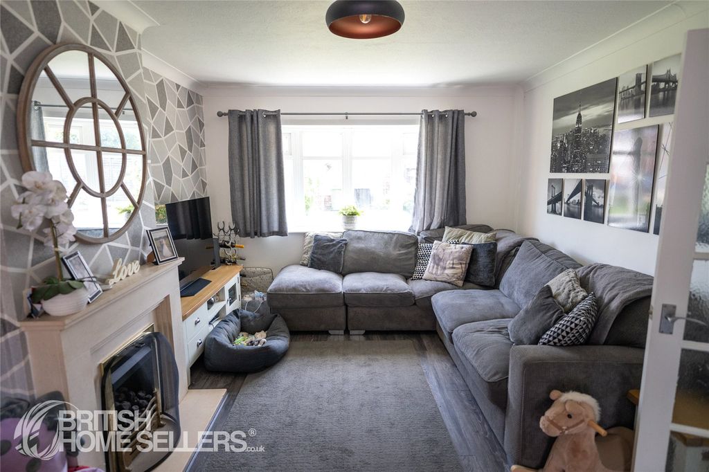 Property photo 2 of 13 Picture No. 04