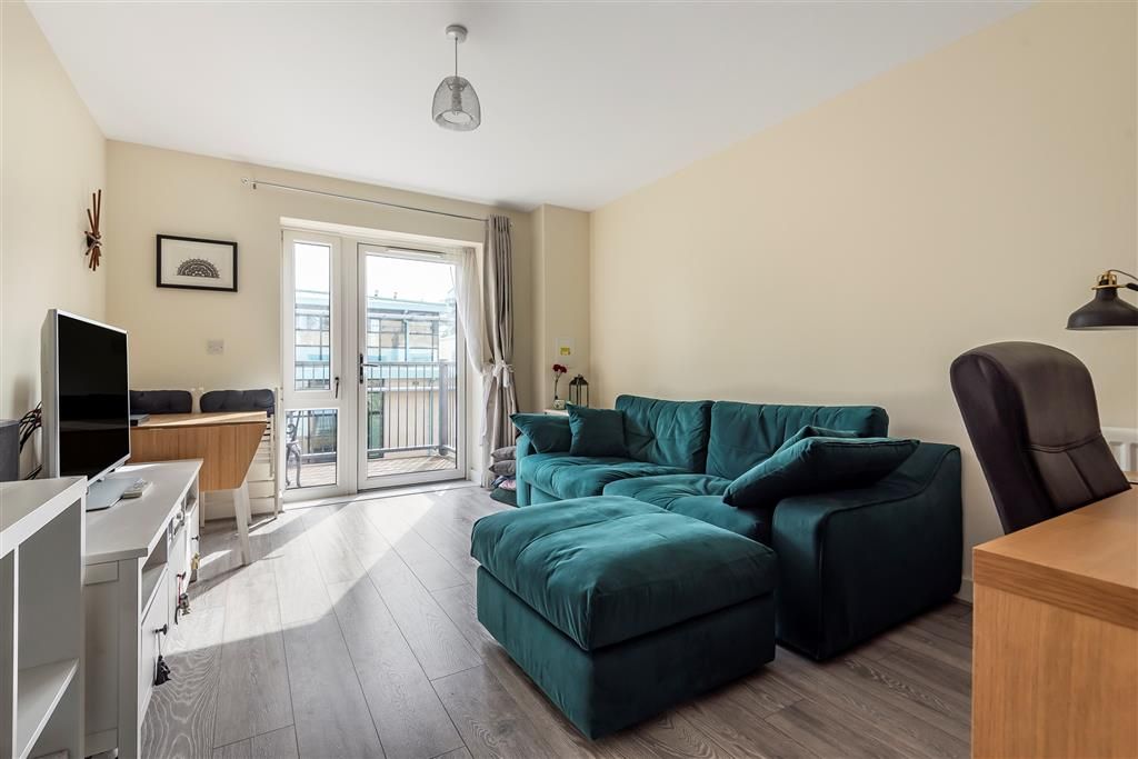 Property photo 2 of 9 Image