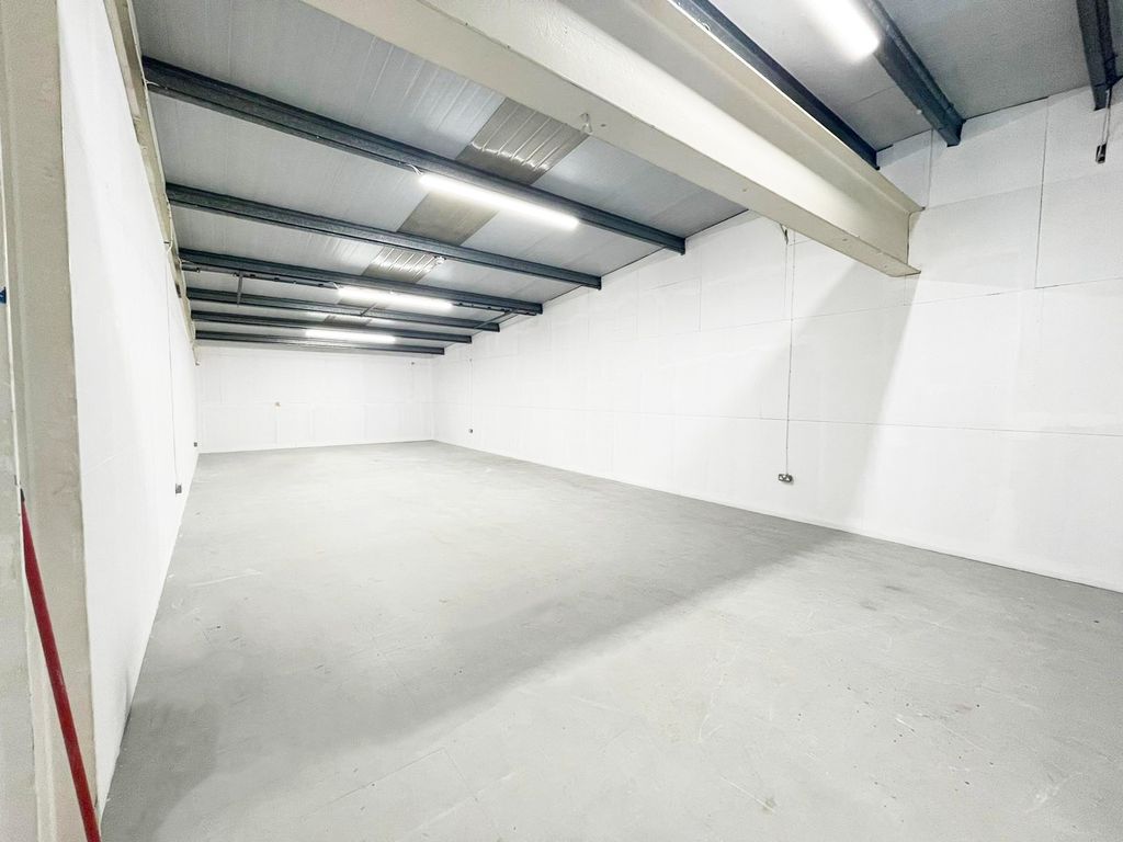 Property photo 3 of 3