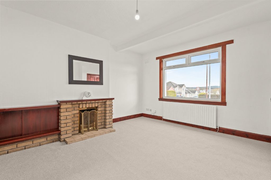 Property photo 2 of 26 4993606